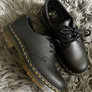 Doc Marten Oxford Shoes